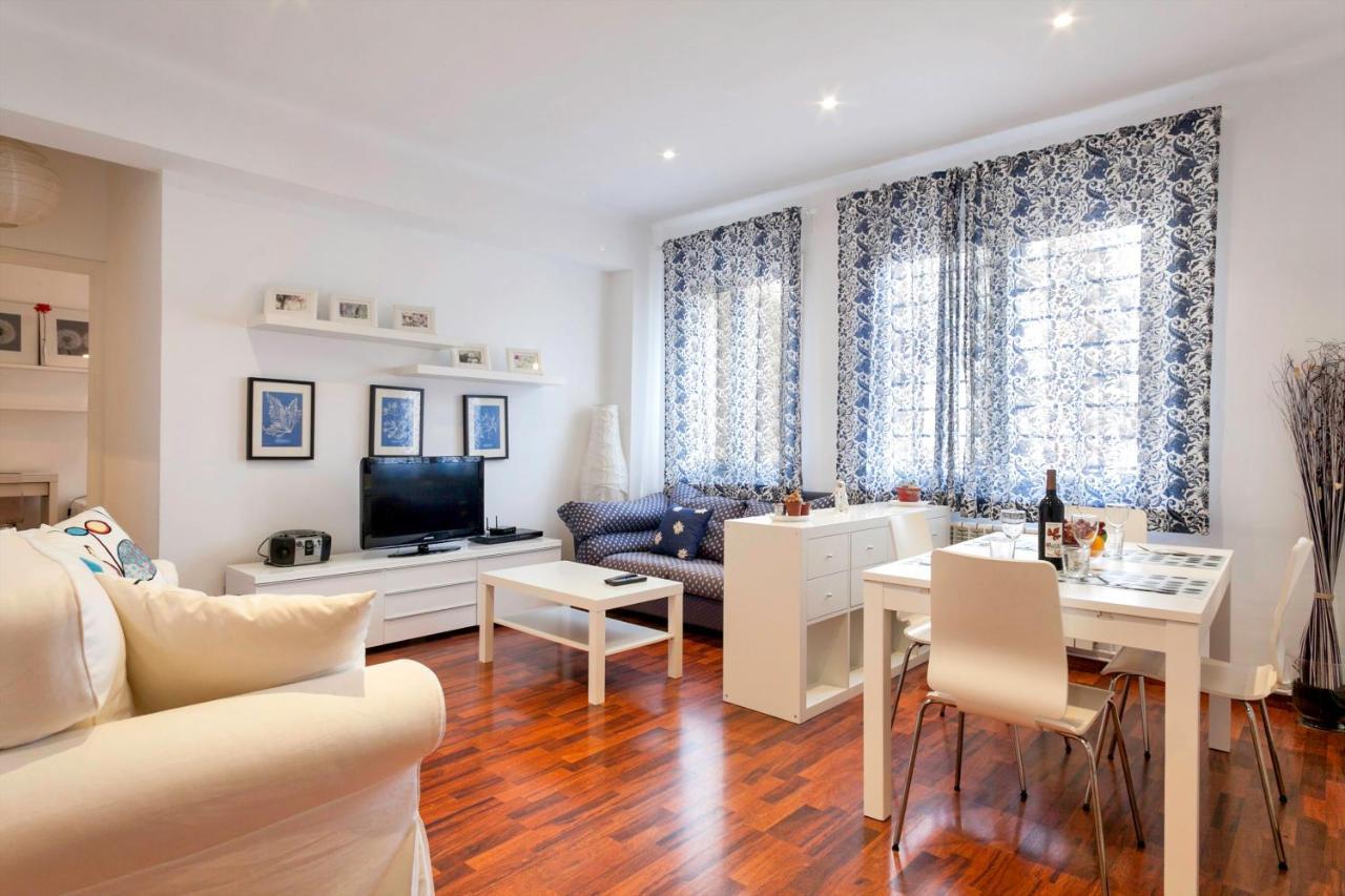 Barcelona Comtal Apartments Экстерьер фото